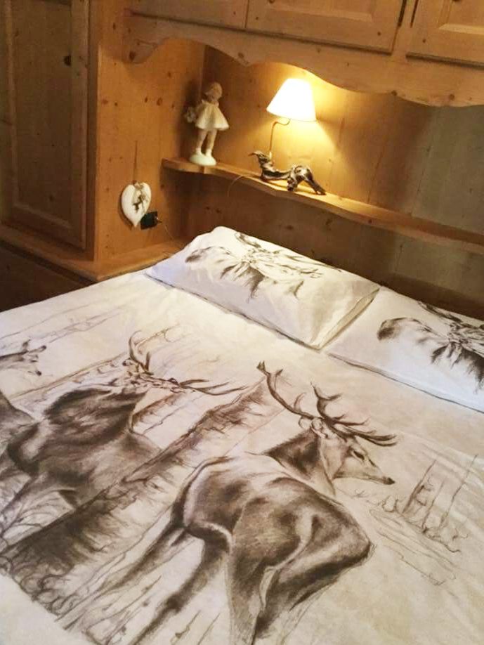 Angolo di Paola copripiumino disegno 3 cervi ungulati